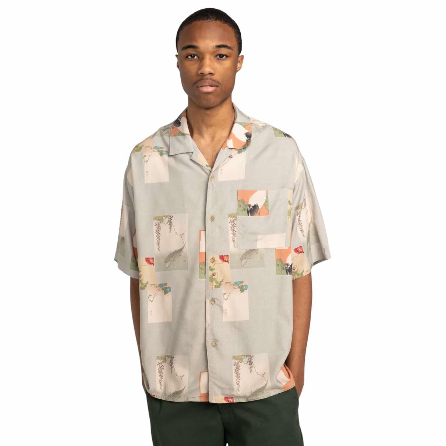 5cfc05b0-753b-46c8-b104-cc71ec70b7f0 element_resort_shirt