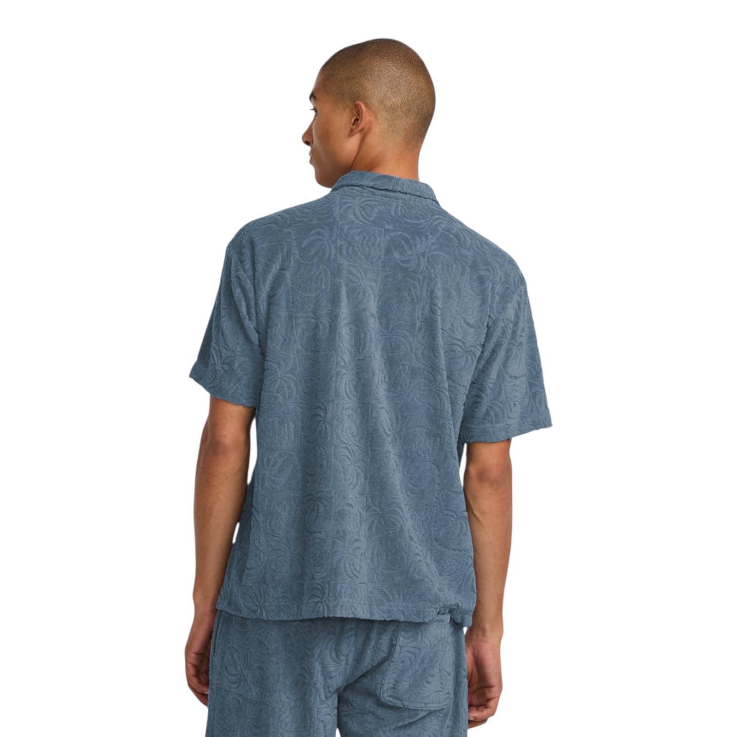 8140e443-4d25-46da-8791-d3fbcba58d4f rvca_exotica_shirt