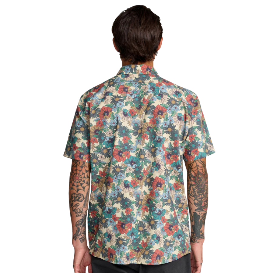 Senza titolo (900 x 900 px) (24) rvca-botanical-shirt